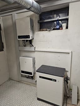 Dach und PV-Anlage: Wann muss ich vor Solar sanieren?