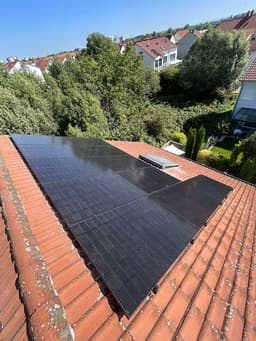 PV-Anlage warten & reinigen: Was du selbst tun kannst