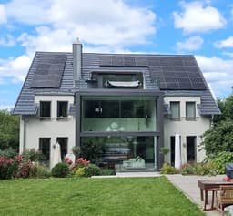 PV-Anlage planen 2026: Realistischer Zeitplan von Anfrage bis Inbetriebnahme