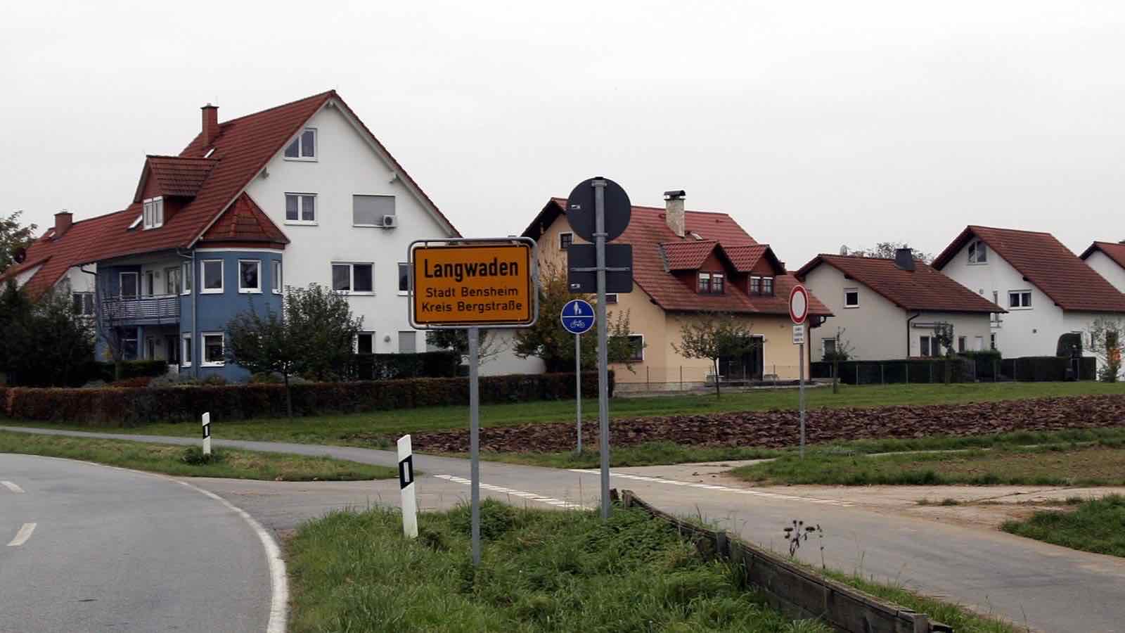 Ortsansicht von Langwaden im Kreis Bergstraße